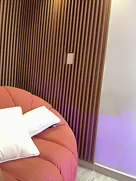 Ada_johansenn webcam show