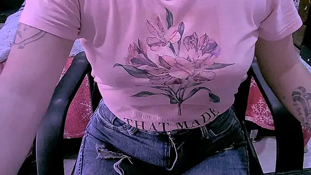 NinaYellow 即時 XXX 聊天