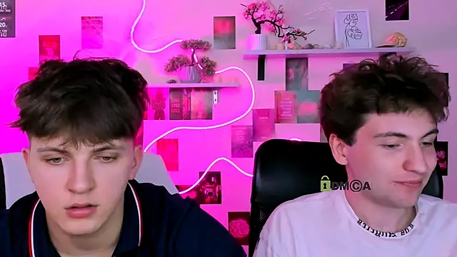 travis_wolf_ Live XXX-chat