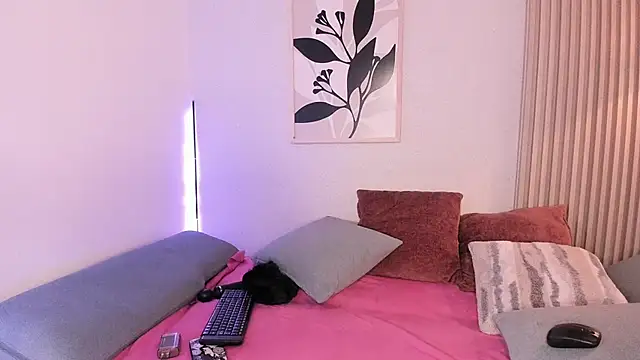 دردشة HannahSkies الجنسية المباشرة