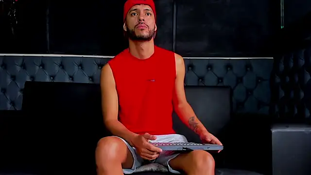 Angel_Villareal's Webcam Show