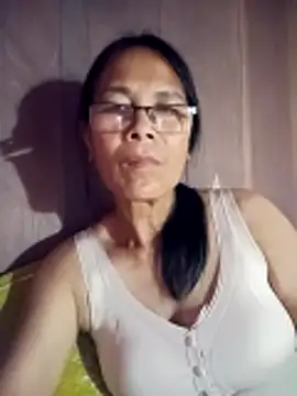 toyo_668 Live XXX Chat