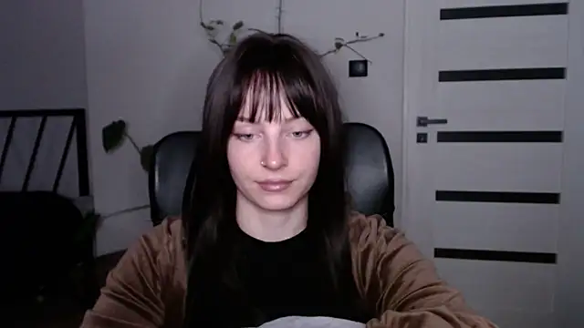 Arielsssplash: онлайн-секс-чат