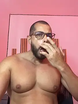 magnumchris Adlı Modelin Web Kamerası Şovu