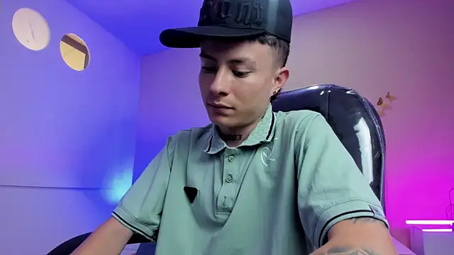 Nascary_Fox 现场XXX聊天