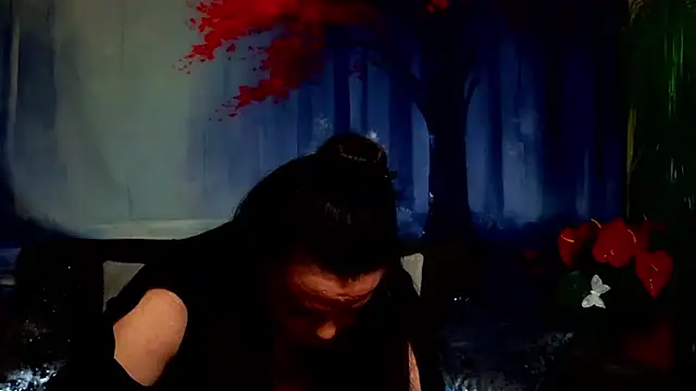 Czat XXX na żywo – ElizabethEven