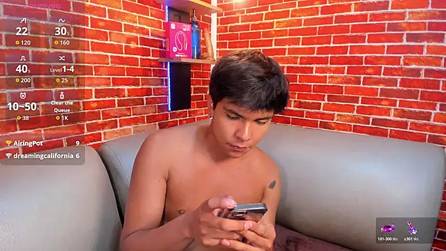 Chat XXX ao vivo de Thiago_Kozak