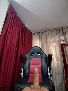 Chat +18 de serena_willow ao vivo