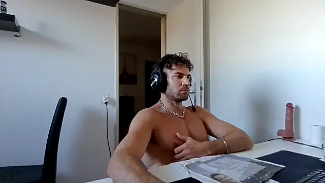 دردشة alpha-hunk الجنسية المباشرة