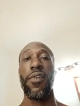 KingBlackStallion Show in webcam