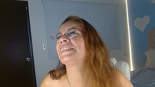 Chat XXX ao vivo de channelsmith_55