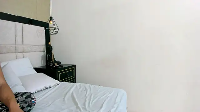 AbbyLoius' Live XXX Chat