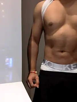 handsome-hunky 网络视讯表演