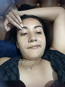 Hellen_Alex Chat XXX in diretta