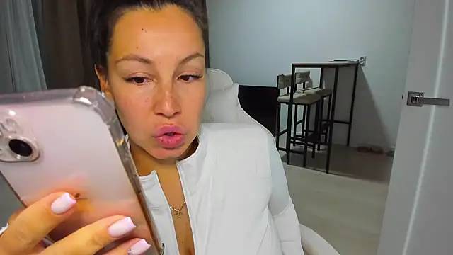 AvisFlowersn Live XXX chat