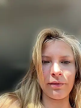 Chat +18 de AnastasiaAniess ao vivo