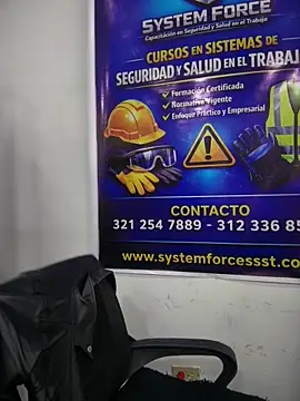 _Mia-Safety_Inspector webkamerás műsora