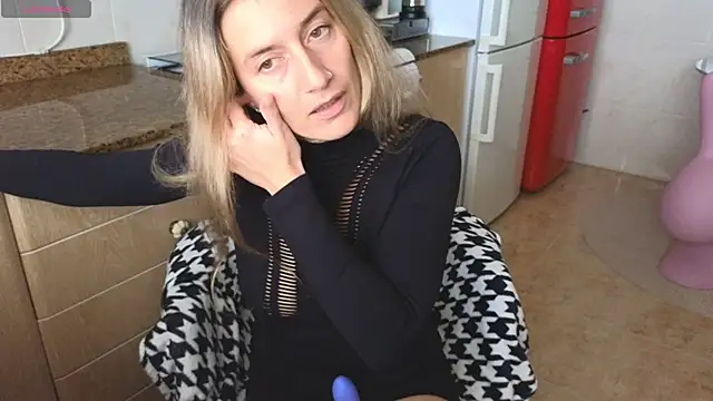 Chat XXX ao vivo de Lunamix