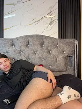 Noah-ledom Webcam-Show