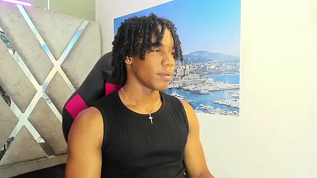 axel_silva4 Show in webcam