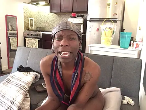 littyleesh1's Webcam Show