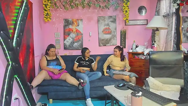 lesbiancuple Webcam-Show