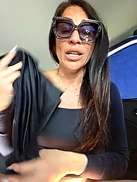 sexy7883 webkamerás műsora