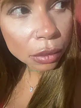 pimenta_gaby 现场XXX聊天