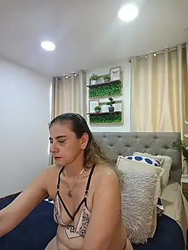 sasi_luna Chat XXX in diretta