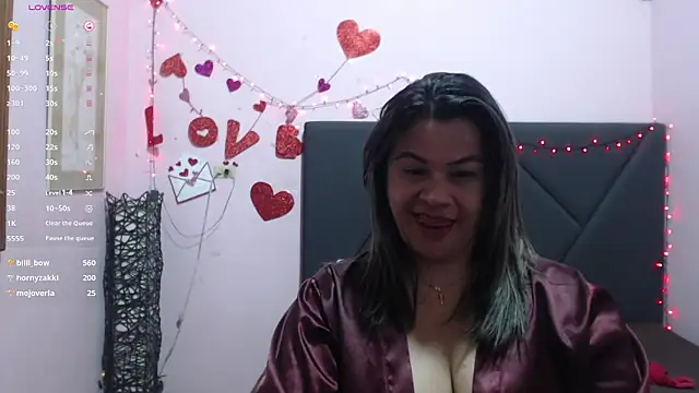 pamela_echeverria élő XXX-chatje