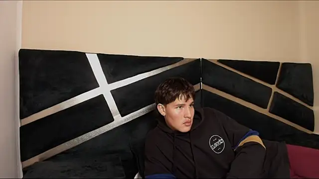 Chat XXX en directo de SEXYBOY_VC