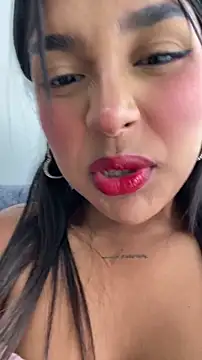 Chatroom XXX en direct de Mariangel_11