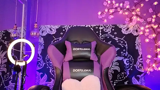 Gaia_Gatex's Webcam Show