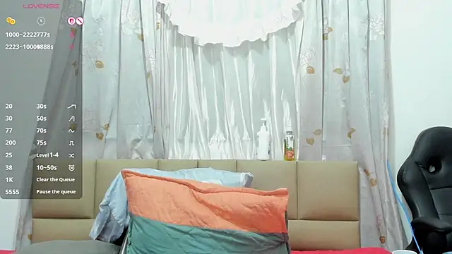 lilybaudyn_: απευθείας συνομιλία ΧΧΧ