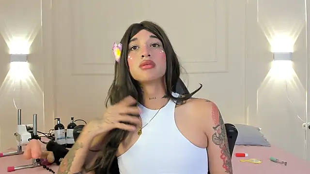 tammy_bensom1 Adlı Modelin Canlı XXX Sohbeti