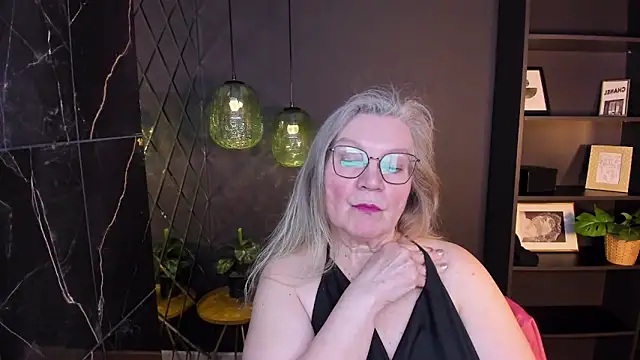 NataliMellow's Live XXX Chat