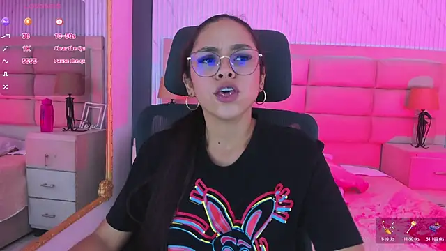 CarolineFyre Live XXX-Chat