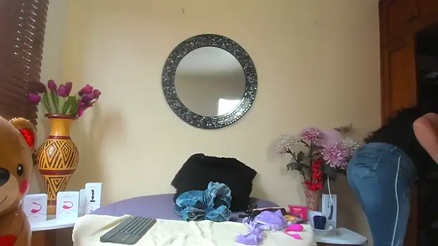 Maye_Milf_'s Live XXX Chat