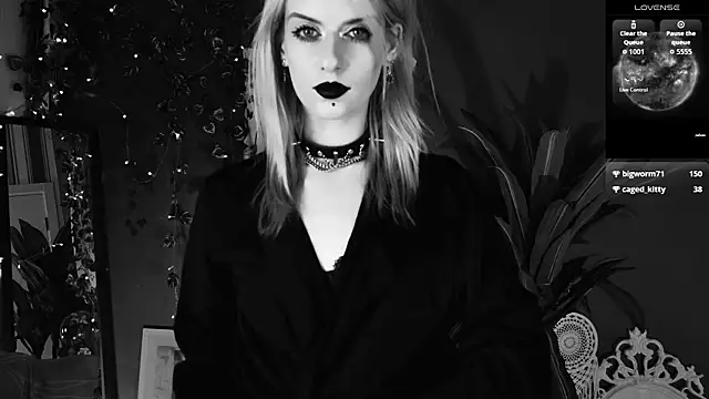 Noah_ElmerX live XXX chat