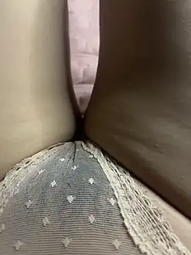 Yuki-babi2k: онлайн-секс-чат