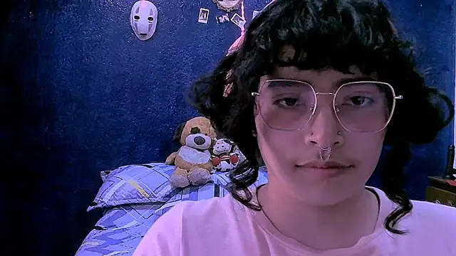 Czat XXX na żywo – NinaYellow