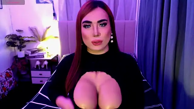 creamyy_mollyyn Webbikameraesitys