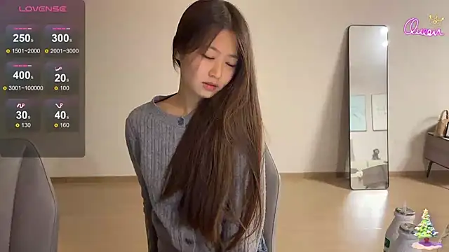 Alyssa-8 Pertunjukan Webcam