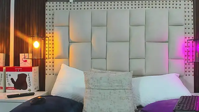 Chat XXX en directo de sam_perverted