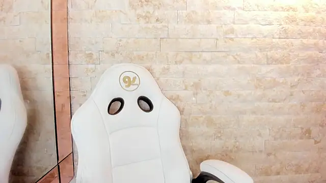 Živý XXX chat annie_shine_