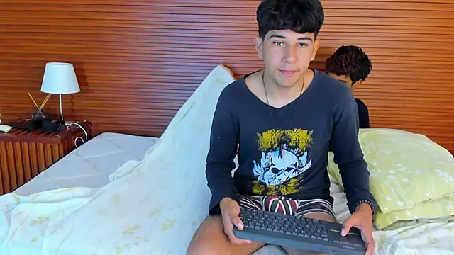 peakk_twiinns – Kamerová šou