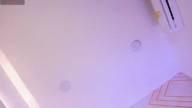 Czat XXX na żywo – Milly_Skye