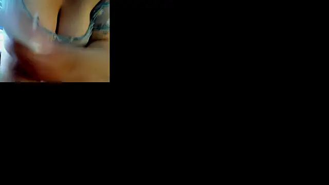 ScarletBigTitties Chat XXX in diretta