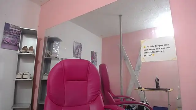 Chat XXX en directo de SELF_DESTRUCCIONN