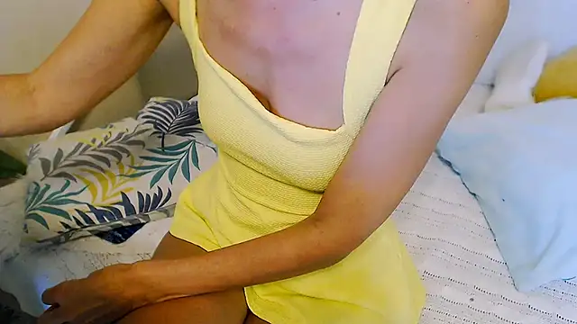 Chat XXX en directo de OLIVIA_CANDY